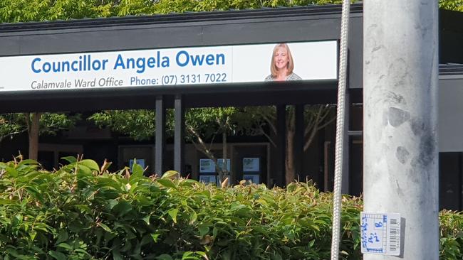 The fingerprinted flagpole outside Brisbane City Councillor Angela Owen's Calamvale office.