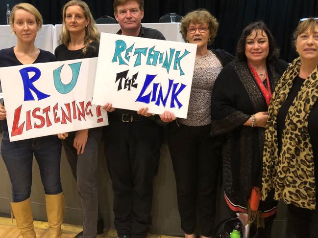 (L_R) Lucy McLelland, Jo Casserly, Hugh Byrnes, Marjorie Reid, Helena George and Deb McDonald at a community forum at Balgowlah RSL Club, hosted by Northern Beaches Council, on the State Government’s proposed Beaches Link tunnel project.