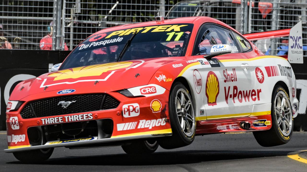 Anton de Pasquale claimed pole for race three of the Melbourne Super Sprint.