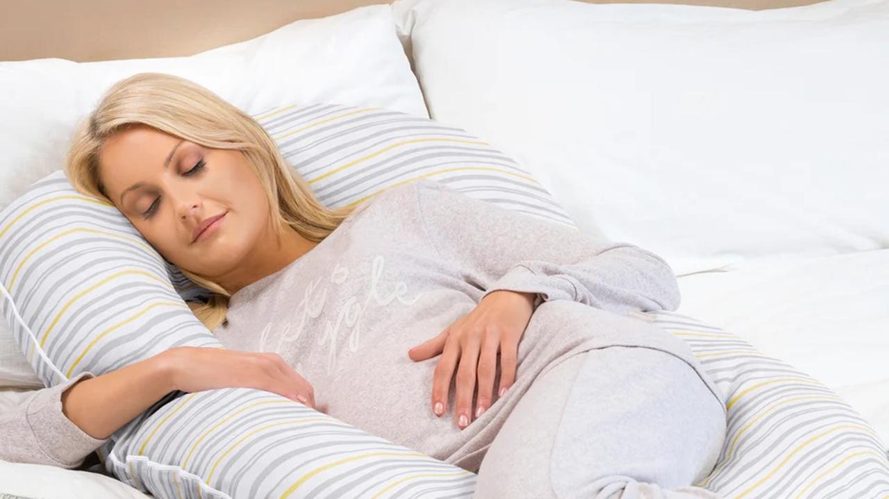 The 10 Best Pregnancy Pillows of 2023, According to Experts