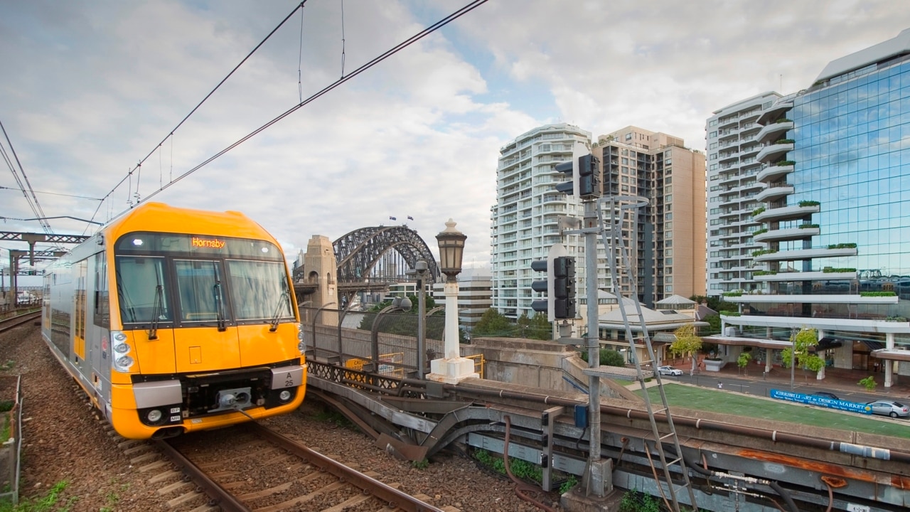 Sydney rail staff allowed to wear shorts again