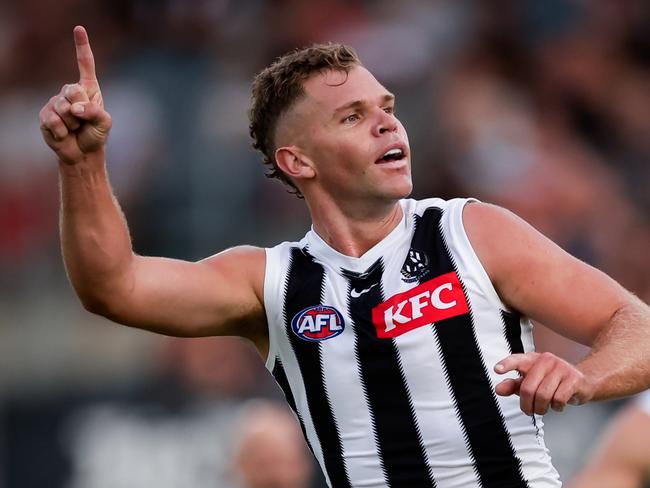 MELBOURNE, AUSTRALIA - FEBRUARY 26: Dan Houston of the Magpies celebrates a goal during the 2025 AFL AAMI Community Series match between the Richmond Tigers and the Collingwood Magpies at Ikon Park on February 26, 2025 in Melbourne, Australia. (Photo by Dylan Burns/AFL Photos via Getty Images)