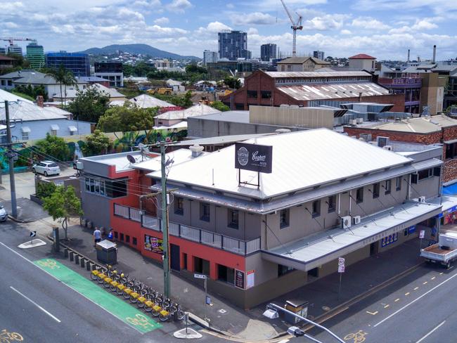 The Boundary Hotel, West End