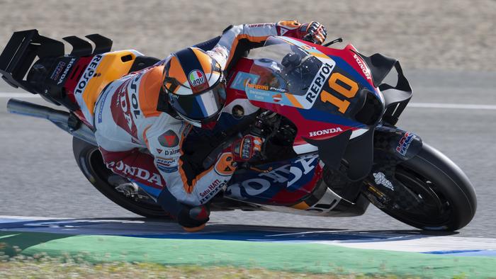 JEREZ DE LA FRONTERA, SPAIN - APRIL 29: Luca Marini of Italy and Repsol Honda Team rounds the bend during the Jerez MotoGP Official Test on April 29, 2024 in Jerez de la Frontera, Spain. (Photo by Mirco Lazzari gp/Getty Images)