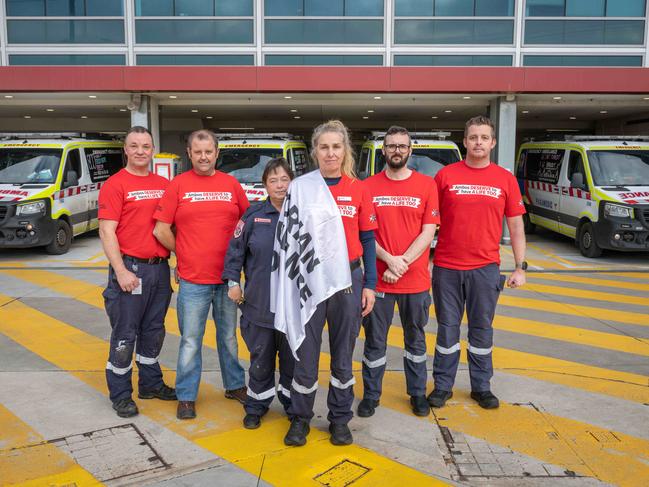 05-07-2024  Ambulance  Union delegates at the emergency bay at Geelong Hospital. Paramedics Troy Human, Scot Kerr, Sue Gorham, Debra Baumgartner, Sam Williams and Ben David. Picture: Brad Fleet