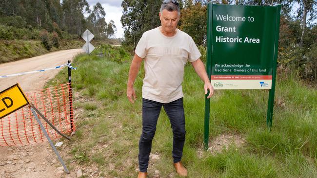 Assistant Commissioner Bob Hill leaves the scene. Picture: Jason Edwards