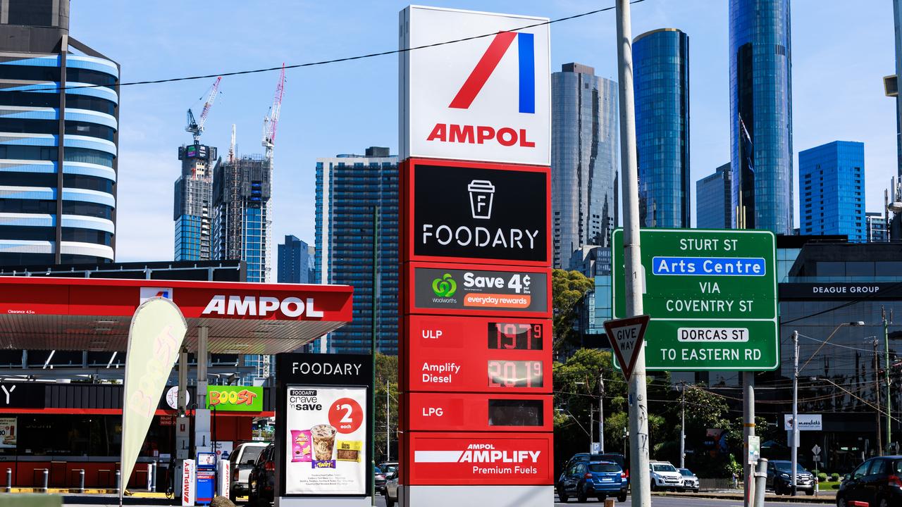 A Ampol service station in south Melbourne. Picture: Aaron Francis/NewsWire