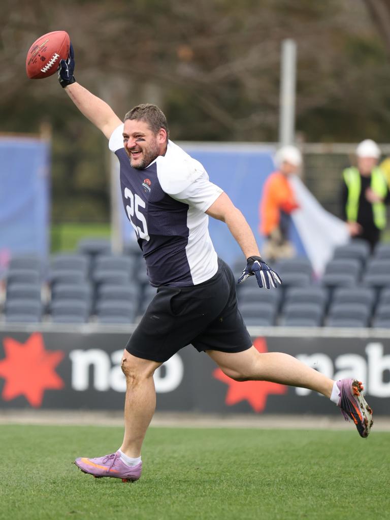 Gronk sets Guinness World Record catching ball dropped from helicopter