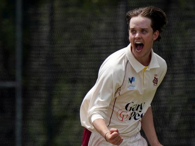 Tom Kelly of Murrumbeena appeals for a wicket during the Cricket Southern Bayside: Mentone v Murrumbeena played at Mentone Reserve on 23 Nov, 2019.