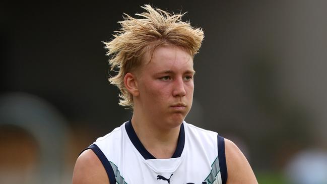 PERTH, AUSTRALIA - JUNE 29: Alixzander Tauru of VIC Country looks to pass the ball during the Marsh AFL National Championships match between U18 Boys Western Australia and Victoria Country at Revo Fitness Stadium on June 29, 2024 in Perth, Australia. (Photo by Will Russell/AFL Photos/via Getty Images)