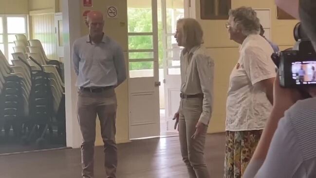 Qld Governor Dr Jeanette Young speaks with Goomeri residents