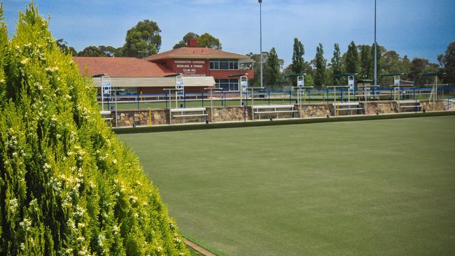 Kensington Gardens Bowling and Tennis Club at Kensington Gardens Reserve.