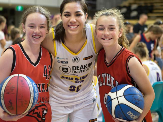 s19kn999 The Melbourne Boomers are looking to embrace  a night of club colours