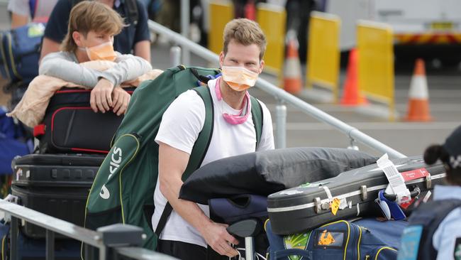 Steve Smith and the Australian cricket team arriving in Sydney on Thursday, November 12, 2020. Picture: Christian Gilles