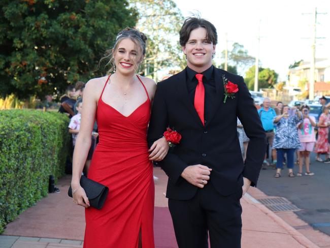 Jessica Warren and Tyrone Russell at the 2023 Isis State High School formal. Image credit: Isis SHS.