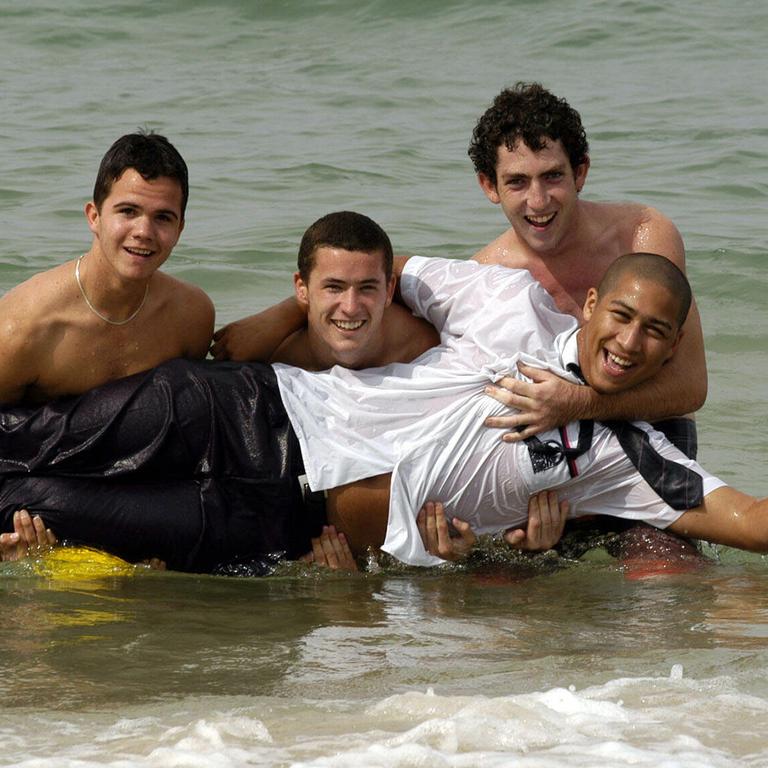 99 Photos Schoolies 2002 On The Gold Coast The Courier Mail