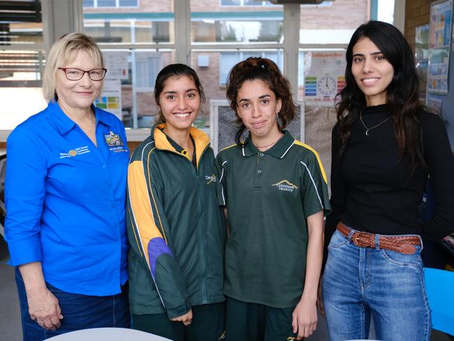 Yazidi students helping dish up national cuisine at Meet Street