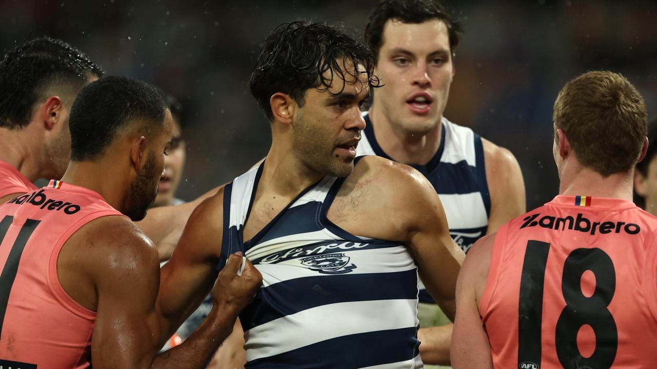 The call that led to Geelong’s recruiting coup of discarded Blue