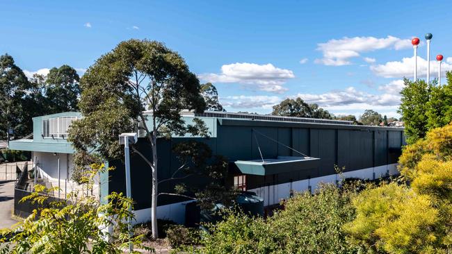 The former Bunnings Warehouse will be converted to a Woolies supermarket. Picture: Monique Harmer