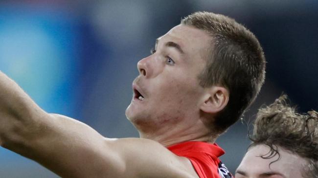 GOLD COAST, AUSTRALIA - APRIL 13: Ethan Read of the Suns in action during the 2024 AFL Round 05 match between the Gold Coast SUNS and the Hawthorn Hawks at People First Stadium on April 13, 2024 in Gold Coast, Australia. (Photo by Russell Freeman/AFL Photos via Getty Images)