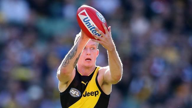 Richmond wingman Connor Menadue has signed to play with VFL club Werribee.