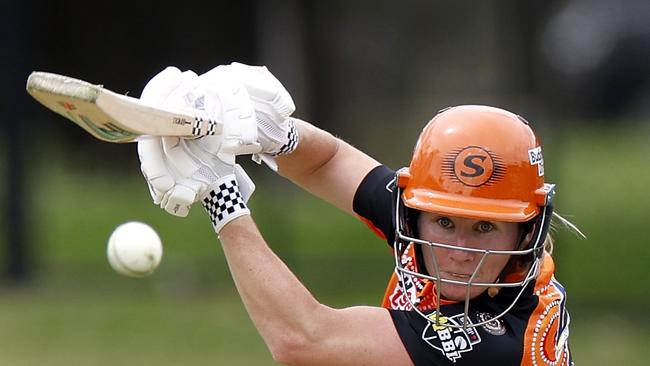 Gifted cricketer Beth Mooney has pulled on the gloves to wicketkeep for Australia, but long before that she played the sport in Hervey Bay. Picture: Jonathan DiMaggio/Getty Images.