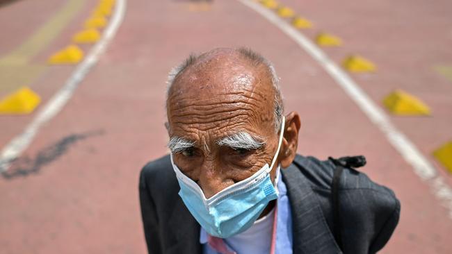 Fabric facemasks still provide protection, according to the World Health Organization. Picture: AFP