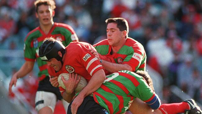 Johnston playing against Souths for Illawarra.