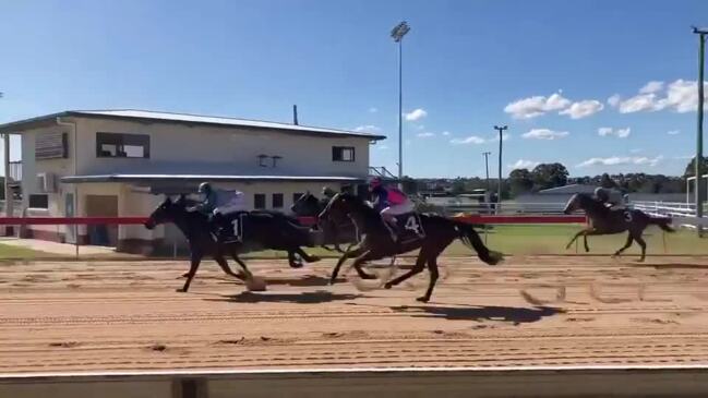 Gympie Race Day: RSL Club Cup 2022