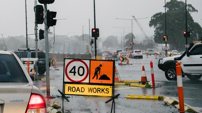 Transport Minister Stephan Knoll will on Tuesday reveal that new contracts have been awarded for the repairs of SA’s 23,000km road network.