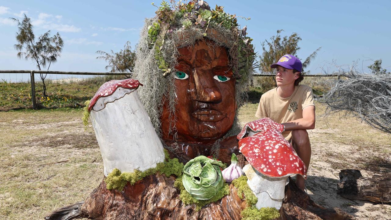 Swell Festival at Currumbin. Jacob Trigg from Brisbane with Ambivalence by Georgia Furniss. Picture Glenn Hampson