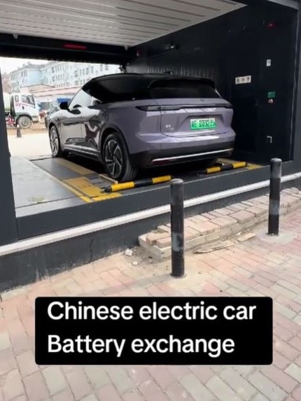 The car’s battery is exchanged in minutes.