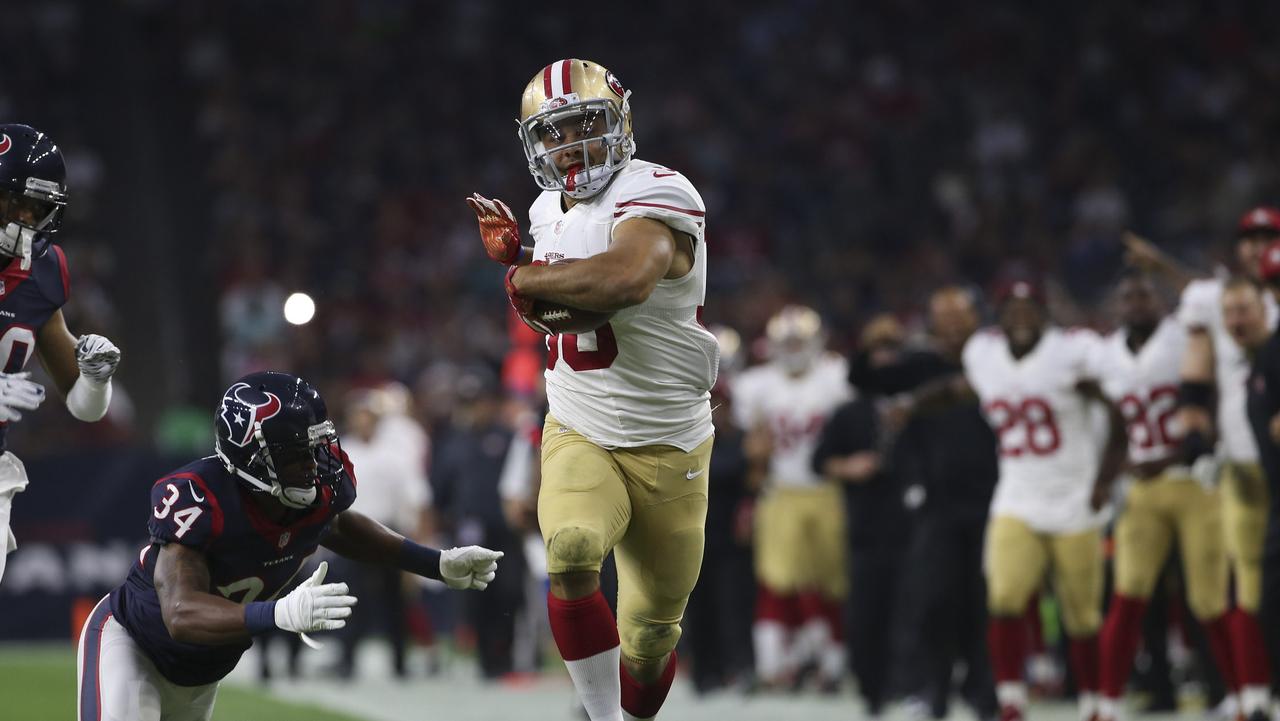 Jarryd Hayne's first NFL play went as poorly as possible 