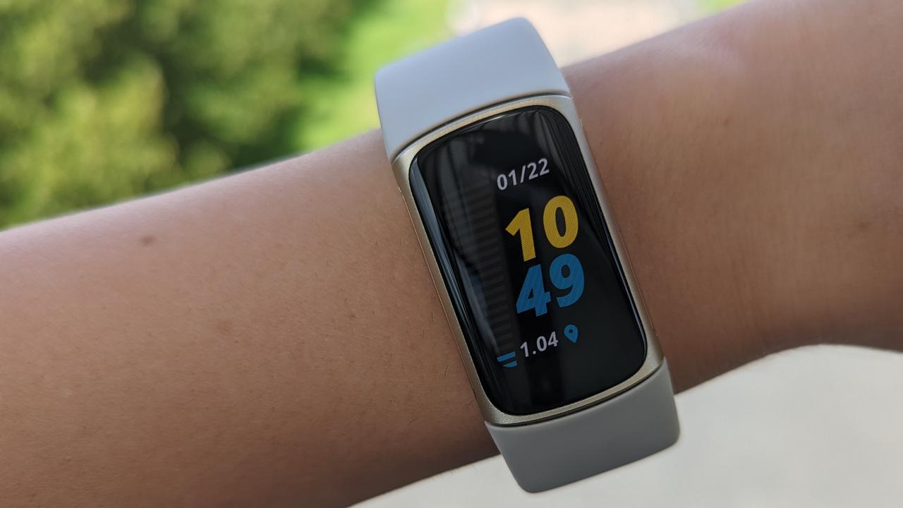 Fitbit Charge 5 review - Saga Exceptional