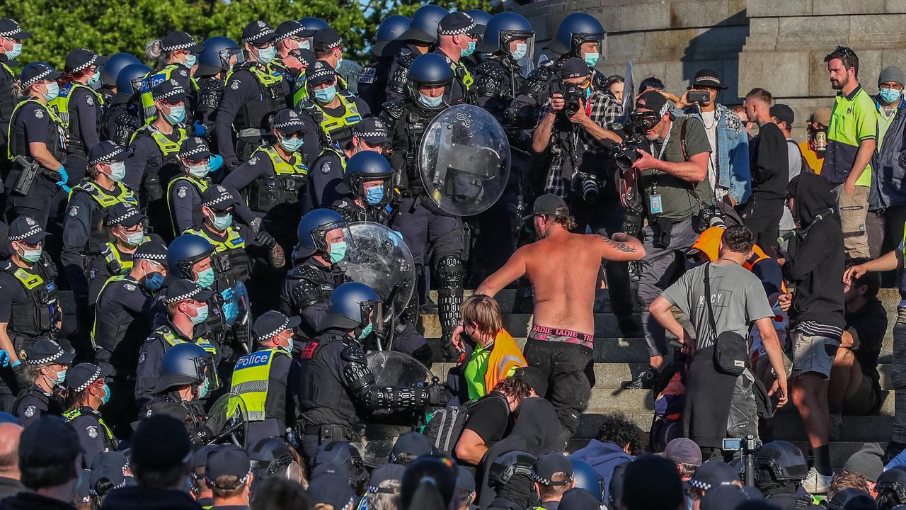 Protesters were met by Riot Police at the Shrine of Remembrance on September 22, 2021 in one of Melbourne’s biggest riots. Picture: Asanka Ratnayake/Getty Images