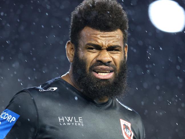 NEWCASTLE, AUSTRALIA - APRIL 05:  Mikaele Ravalawa of the Dragons warms up before the round five NRL match between Newcastle Knights and St George Illawarra Dragons at McDonald Jones Stadium on April 05, 2024, in Newcastle, Australia. (Photo by Scott Gardiner/Getty Images)