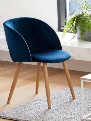 Blue velvet outlet chair kmart