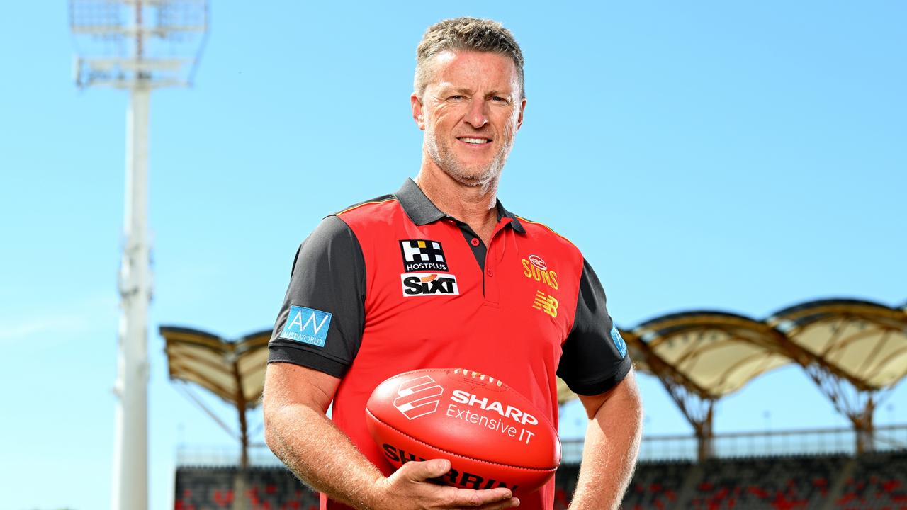 AFL news 2023: Damien Hardwick Gold Coast Suns, Damien Hardwick press ...