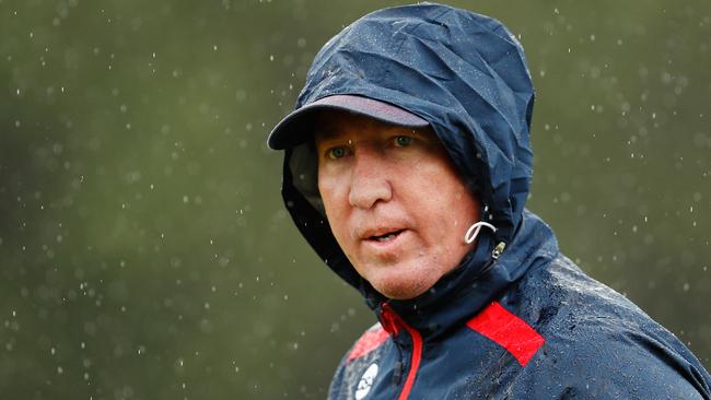 SYDNEY, AUSTRALIA – MARCH 16: Roosters coach, Trent Robinson looks on during a Sydney Roosters NRL training session at Kippax Lake on March 16, 2020 in Sydney, Australia. (Photo by Brendon Thorne/Getty Images)