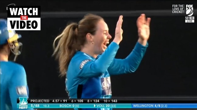 Amanda-Jade Wellington smashes WBBL bowling record in insane spell