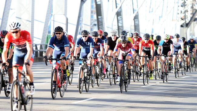 Cyclists crossing the Story Bridge - (Coming from Kangaroo Pt cliffs way), Tour De Brisbane Cycling Events, on Sunday April 14th, 2019 (Image AAP/Steve Pohlner)