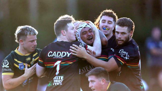 Berkeley Vale celebrate a try. Picture: Sue Graham