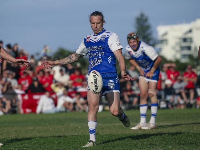 Kane Elgey’s classy kicking game in full swing. Picture: Glenn Campbell