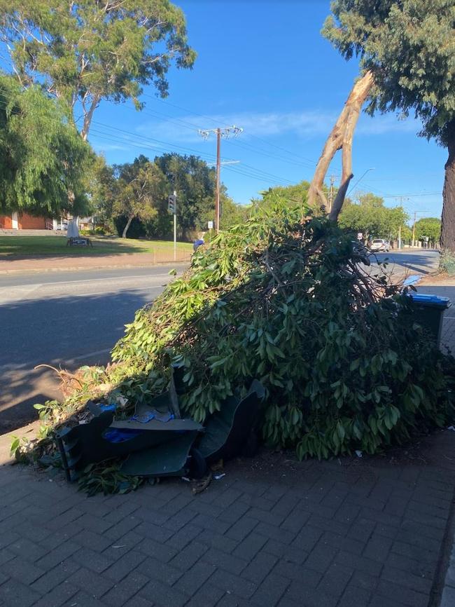 Damage left behind at the scene. Picture: Tia Ewen