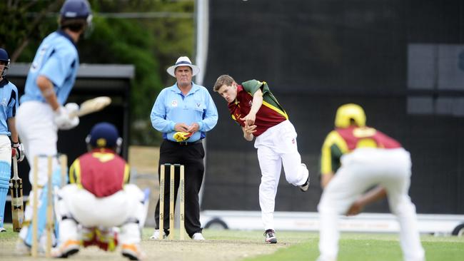 Cricket Victoria has cut the under-14 and under-18 age groups from its Youth Premier League.