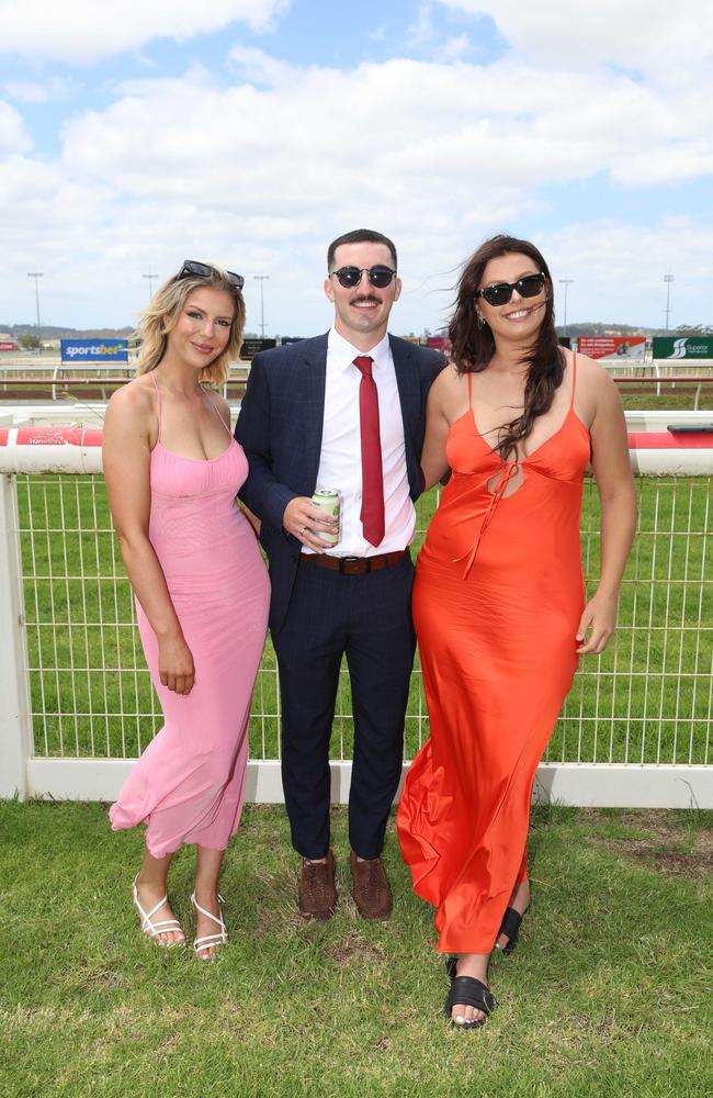 Phoebe, Jordan and Brooke at the Pakenham Cup. Picture: Brendan Beckett