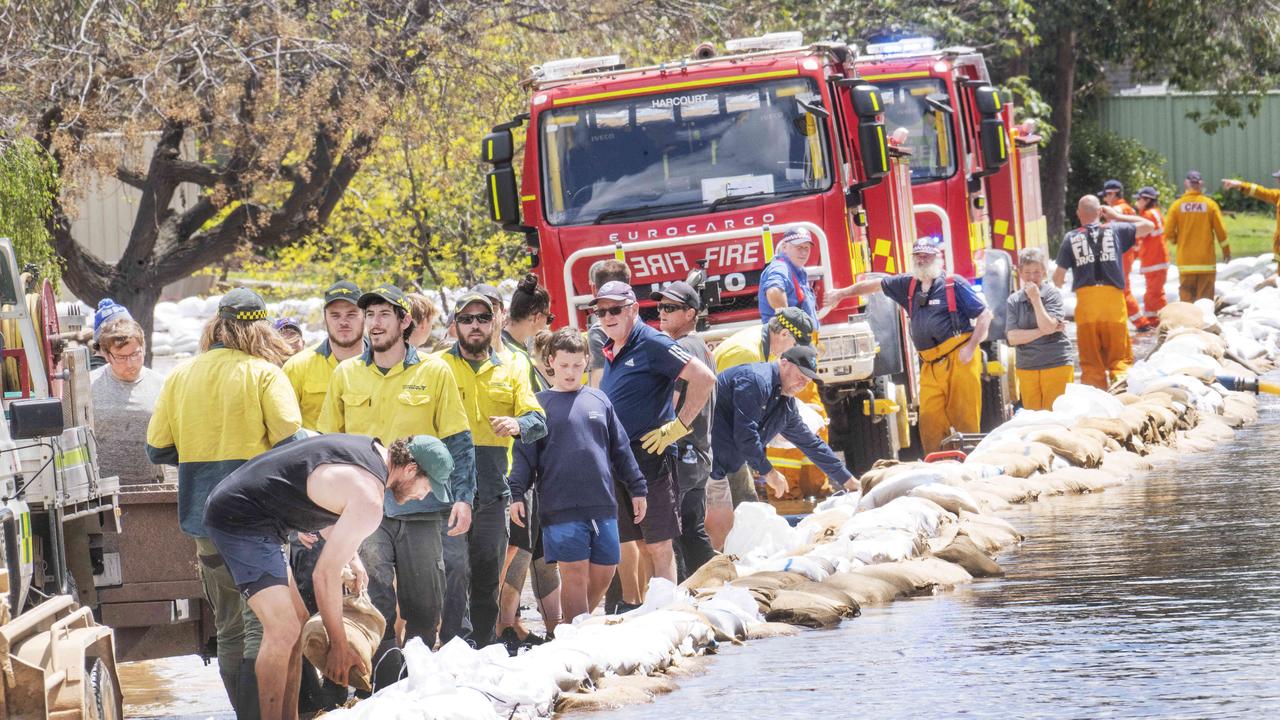 The floods have made community spirit a must in Echuca. Picture: Rob Leeson.