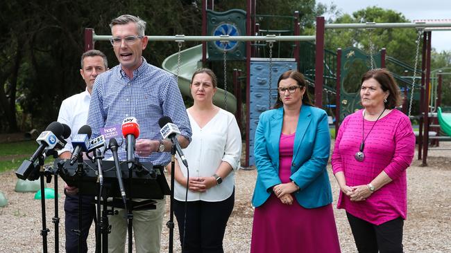 Mr Perrottet, Liberal South Coast candidate Luke Sikora, Kiama MP Melanie Gibbons, Education Minister Sarah Mitchell and retiring South Coast MP Shelley Hancock in Marriott Park. Picture: NCA Newswire / Gaye Gerard