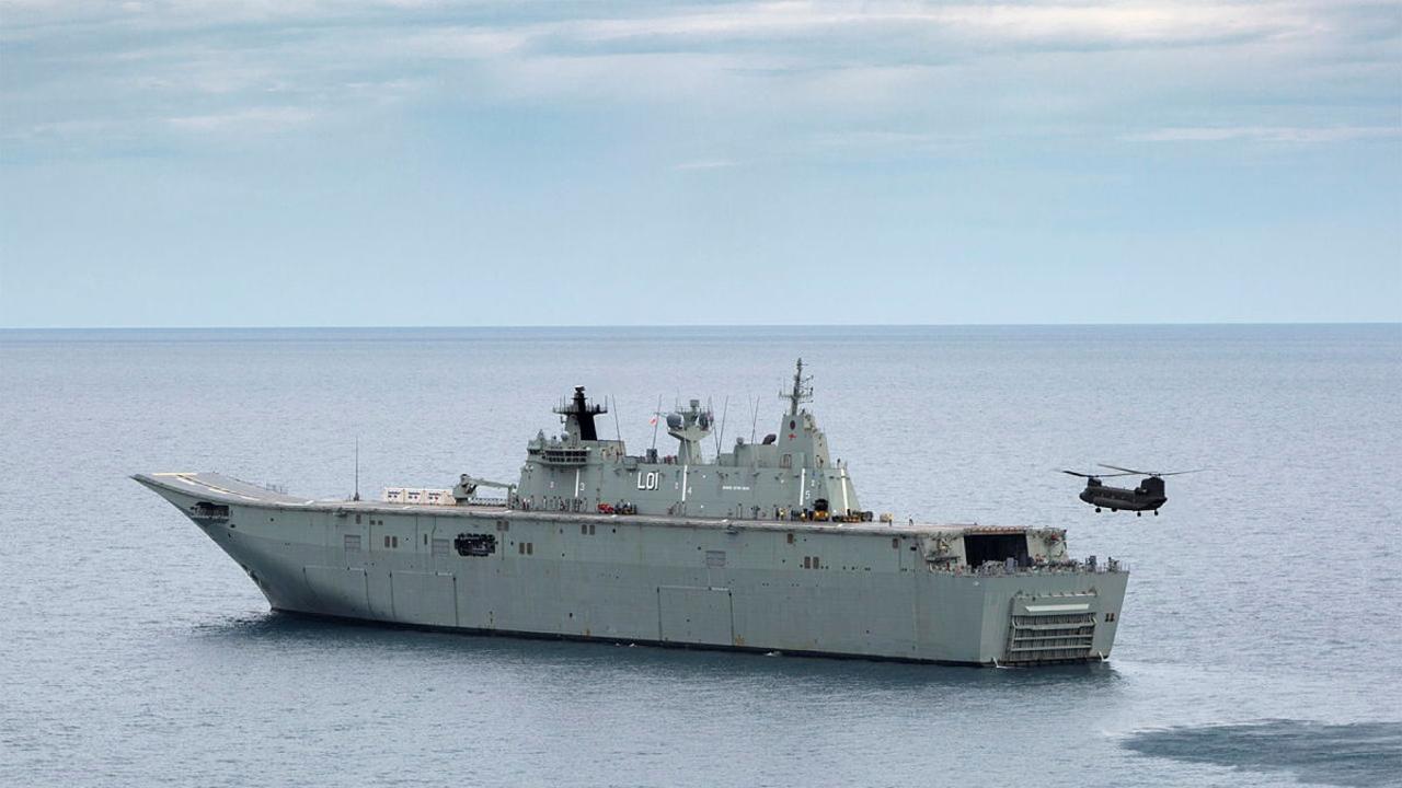 Republic of Singapore Air Force CH-47 Chinook Helicopter landing onboard HMAS Adelaide during Exercise Sea Wader 2020 off the coast of Townsville, Queensland. Picture: Defence Dept