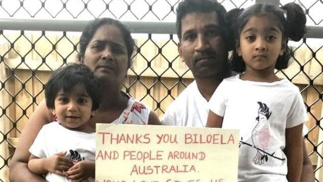 Tamil asylum seekers Nadesalingnam, wife Priya, and their Australian-born daughters Dharuniga and Kopiga. Source: Twitter